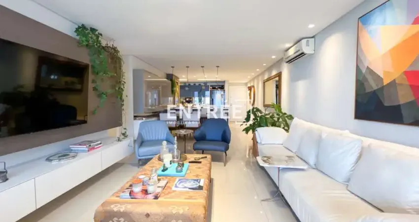 Apartamento com 3 Quartos (sendo 1 Suíte) e 3 Vagas com HB - Centro