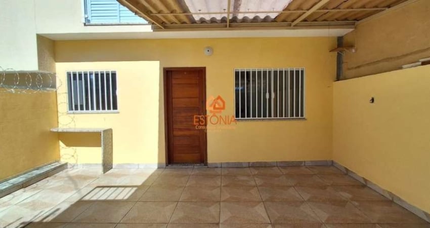 Casa para Locação em Mogi das Cruzes, Parque Santana, 2 dormitórios, 2 banheiros, 2 vagas