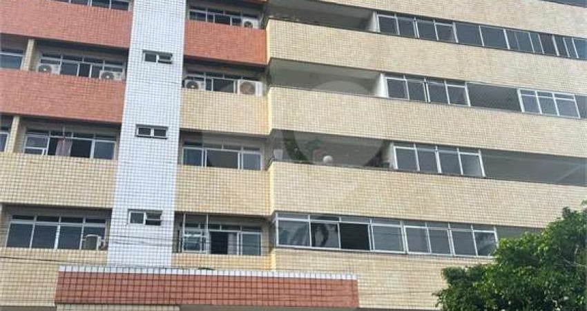 Apartamento com 3 quartos à venda em Joaquim Távora - CE
