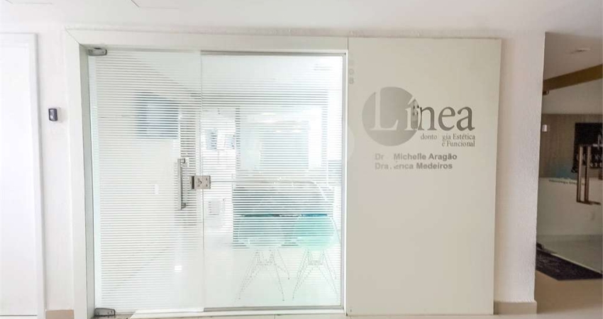 Sala comercial à venda na Treze De Maio, Fátima, Fortaleza