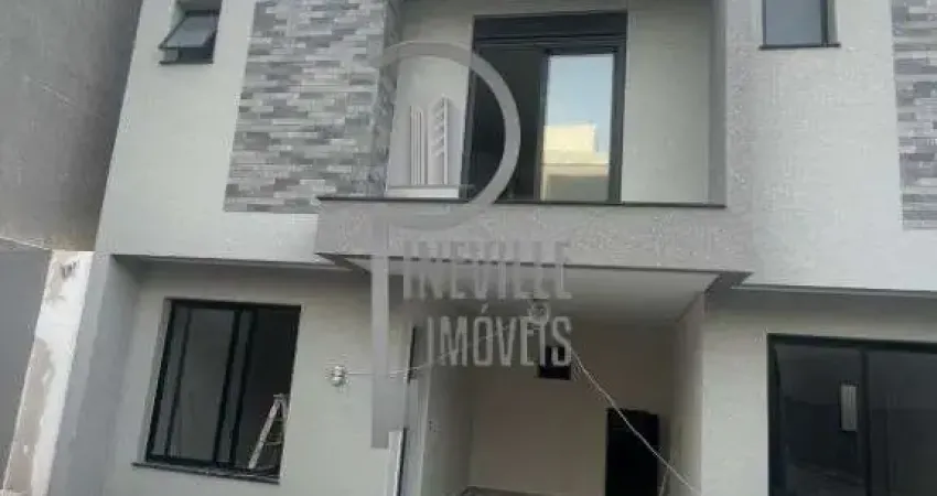 Casa a venda com 3 dormitorios no bairro Capao da Imbuia em Curitiba