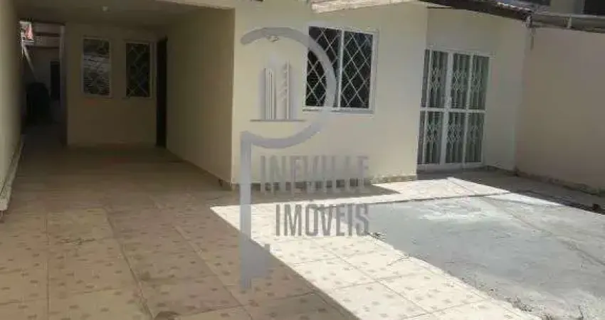 Casa com 3 quartos para alugar na Rua Clementino Martins, 117, Alto Tarumã, Pinhais