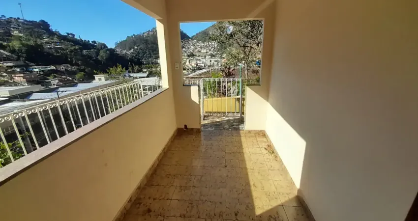 Casa com 3 quartos à venda no Quissama, Petrópolis 
