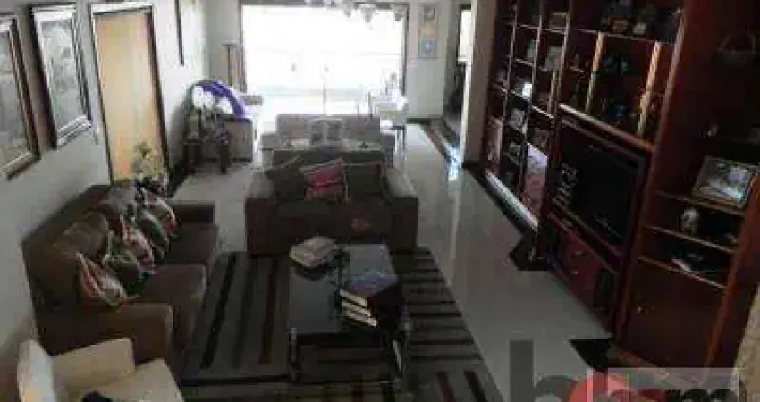 Casa com 4 quartos à venda na Rua Paulo Machado de Carvalho, 67, Parque dos Príncipes, São Paulo