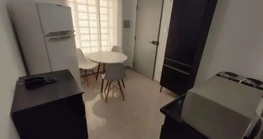 Apartamento com 2 quartos para alugar na Rua Riachuelo, Sé, São Paulo