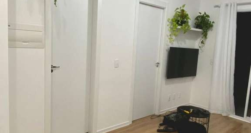 Apartamento à venda no bairro Cambuci - São Paulo/SP, Zona Central