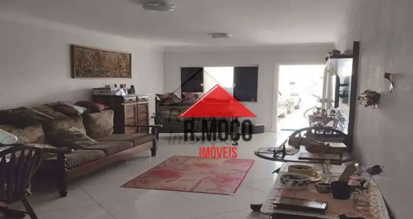 Sobrado com 3 Quartos, sendo 1 Suíte à venda, 168 m² por R$ 700.000 - Cidade Patriarca - São Paulo/SP