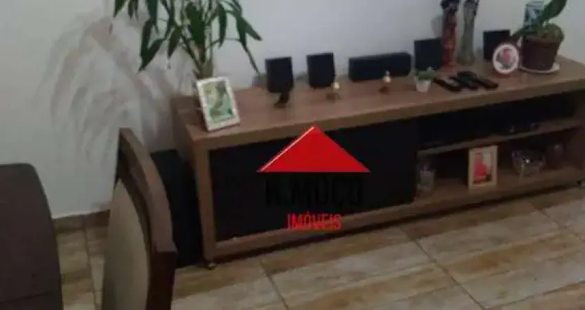 Ótimo Sobrado - Vila Marieta - Fácil acesso Metrô  Guilhermina