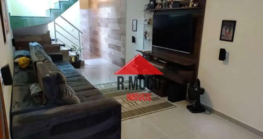 Sobrado com 3 dormitórios, sendo 1 suíte e 4 vagas, à venda, 247 m² por R$ 990.000 - Vila Laís - São Paulo/SP