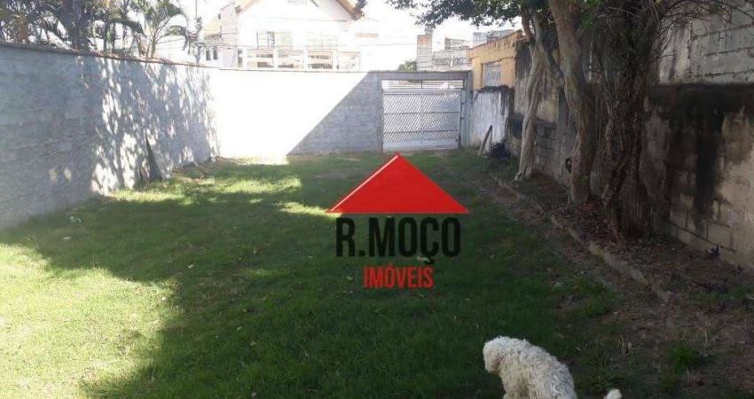 Excelente Terreno - 900 metros do Metrô Guilhermina - Ótimo para construção de Apartamentos