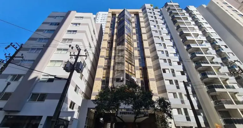 Sala comercial à venda na Rua Lamenha Lins, 266, Centro, Curitiba
