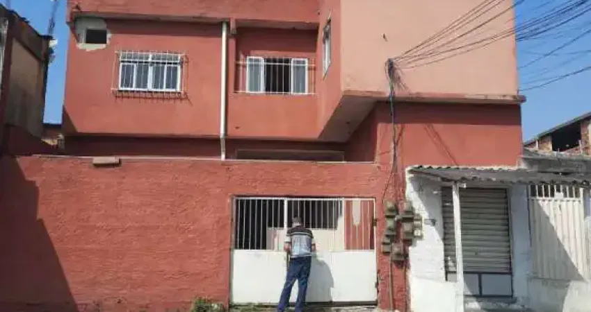 Prédio 2 andares com 4 unidades, 320,00m², à venda em São João de Meriti, São Mateus