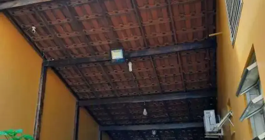 Casa 2 suítes, com piscina, à venda, conjunto Azul, São João de Meriti,