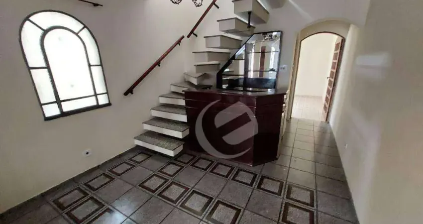 Sobrado com 3 dormitórios à venda, 164 m² por R$ 595.000,00 - Vila Scarpelli - Santo André/SP