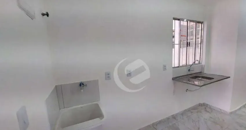 Kitnet com 1 dormitório para alugar, 25 m² por R$ 1.050,00/mês - Jardim Bom Pastor - Santo André/SP