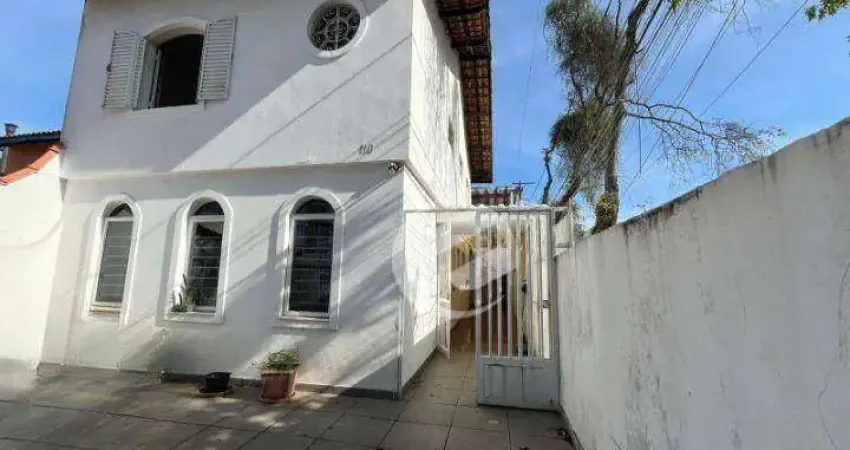 Sobrado com 3 dormitórios para alugar, 159 m² por R$ 3.589,87/mês - Jardim Paraíso - Santo André/SP
