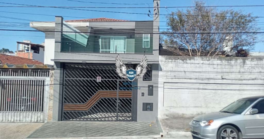 SOBRADO NO MANDAQUI COM 03 DORMITÓRIOS , SENDO AS 03 SUÍTES E 05 VAGAS DE GARAGE