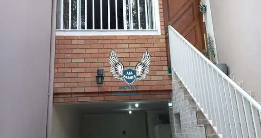 SOBRADO 02 DORMITÓRIOS E 02 VAGAS DE GARAGEM