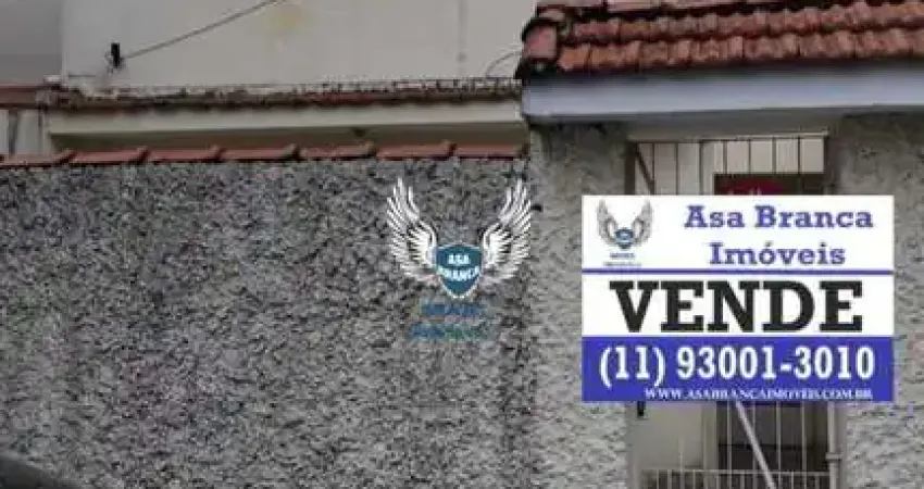 SOBRADO NA ÁGUA FRIA COM 02 DORMITÓRIOS SENDO 01 SUÍTE , SEM VAGA DE GARAGEM