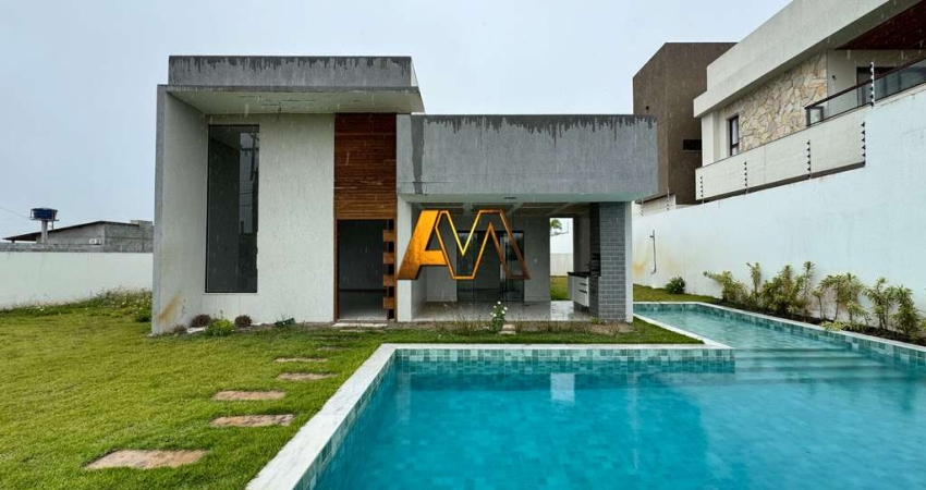 CASA COM 3 SUÍTES EM GUARAJUBA