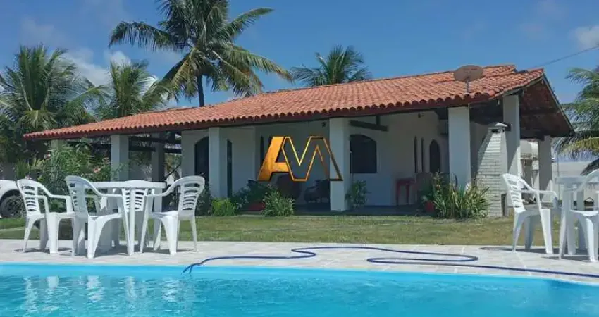 CASA COM 3 SUÍTES EM AREMBEPE