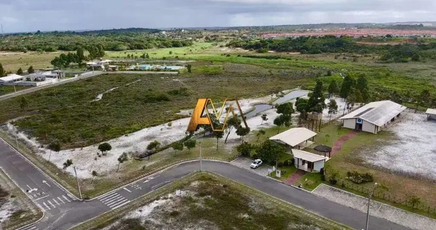 Terreno em condomínio fechado à venda na Barra do Jacuípe, Camaçari
