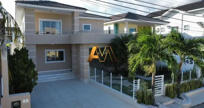 CASA 5 SUÍTES EM LAURO DE FREITAS - PORTEIRA FECHADA