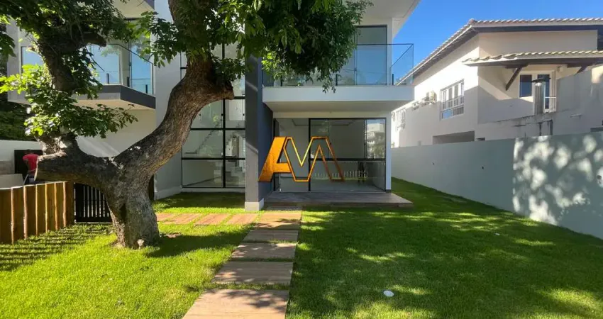 Casa à venda no bairro GUARAJUBA - Camaçari/BA