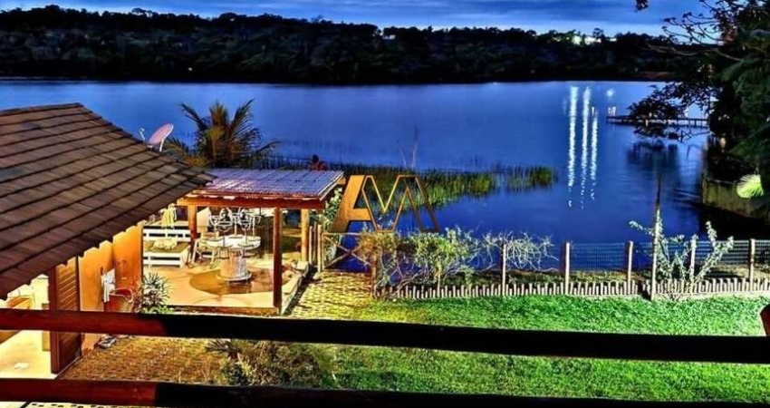 Casa à venda no bairro Açu da Torre - Mata de São João/BA