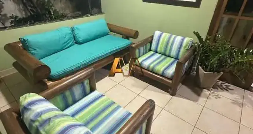 Casa à venda no bairro Ipitanga - Lauro de Freitas/BA