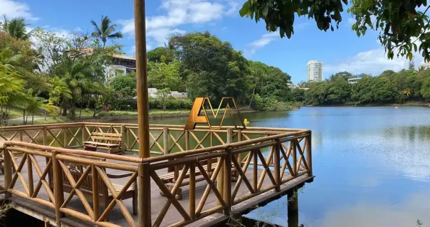 Terreno à venda na Avenida Orlando Gomes, Piatã, Salvador