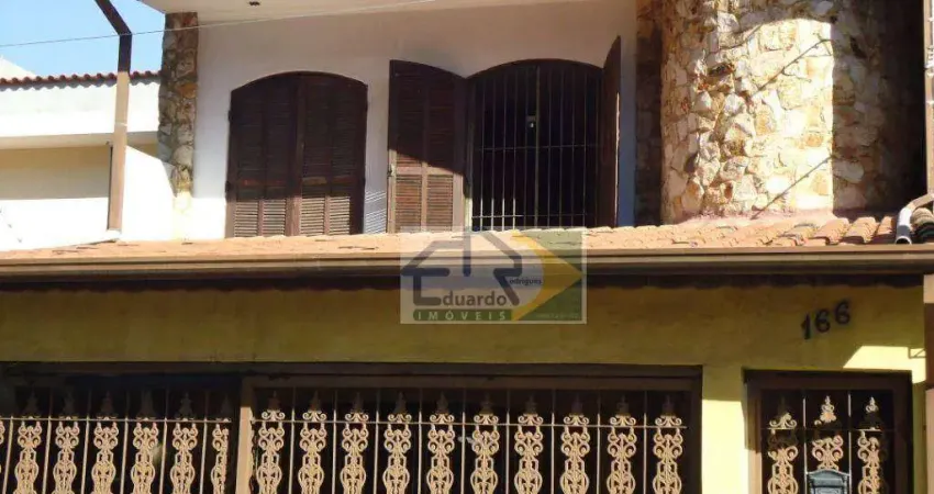 Sobrado com 3 dormitórios à venda, 267 m² por R$ 660.000,00 - Vila Figueira - Suzano/SP