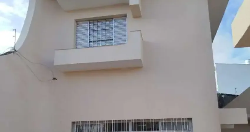 Casa com 3 quartos à venda na Vila Urupês, Suzano