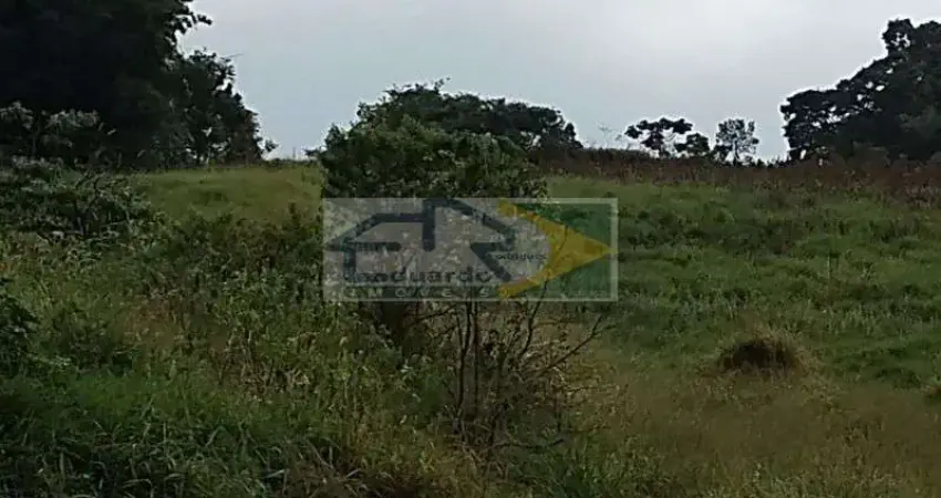 Terreno comercial à venda na Vila Cabrera, Suzano