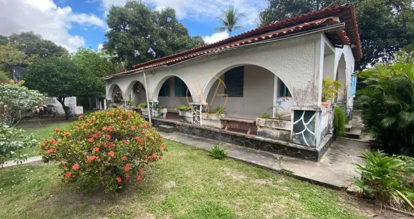 Vende Chácara com 4/4 - Vendo Oportunidade em Dias d'Ávila