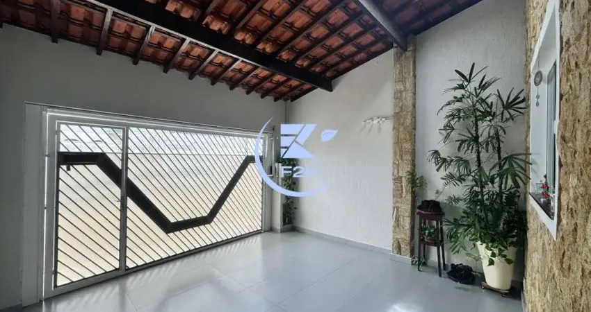 Casa com 3 quartos à venda na Rua Doutor José Oswaldo Cruz, 09, Vila Lavínia, Mogi das Cruzes