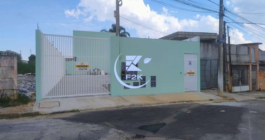 Oportunidade de Casa a Venda em condomínio