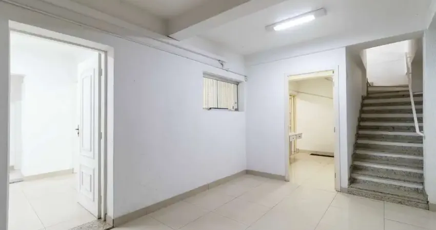 Prédio à venda no Jardim Aeroporto, São Paulo