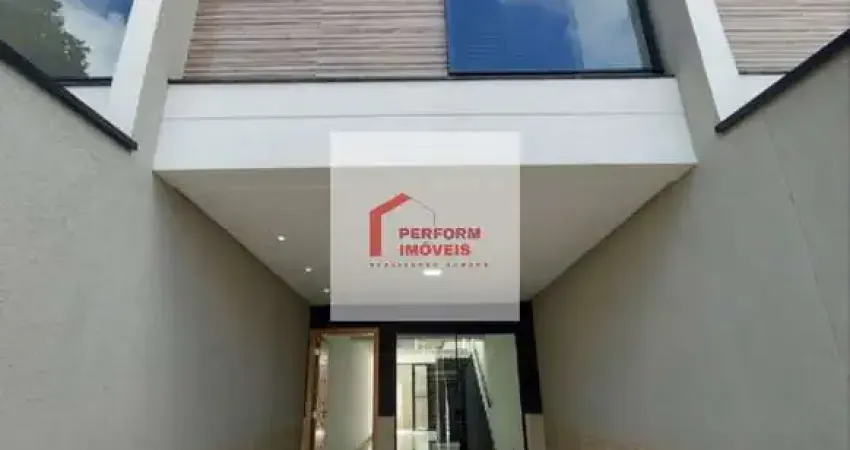 Sobrado frontal a venda em Vila Granada - SP.