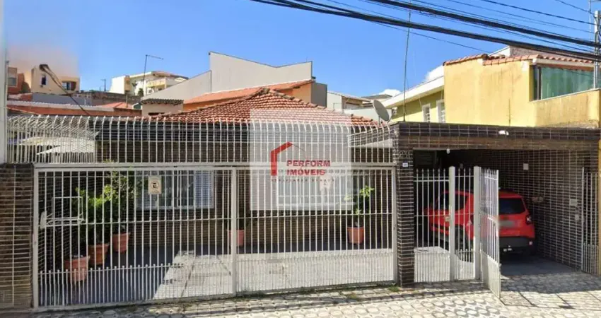 Casa térrea á venda com 3 dormitórios na Cidade Patriarca/SP.