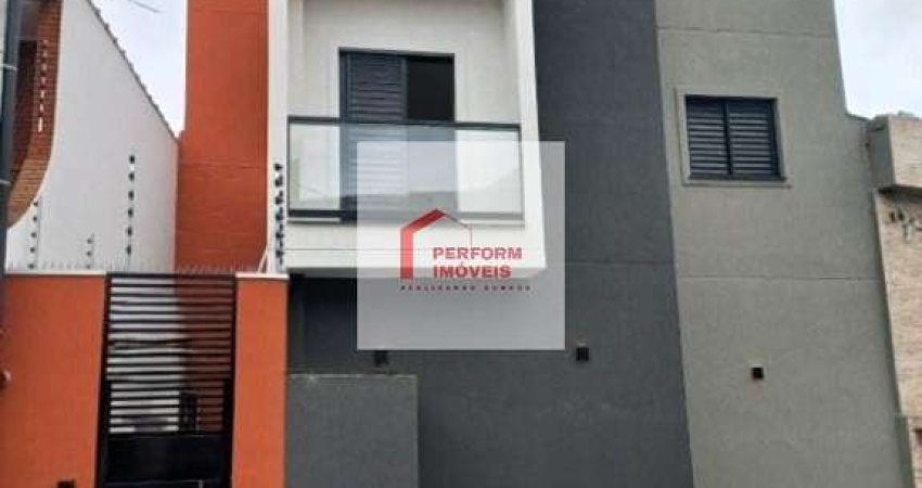 Apartamento á venda com 2 dormitórios no bairro Vila Oratório / SP.
