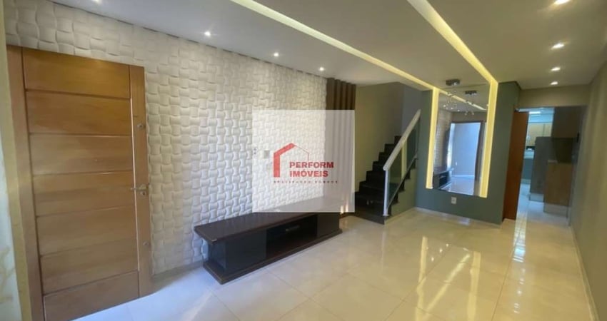 Maravilhosa Casa à Venda na Vila Nhocuné, São Paulo-SP: 3 Quartos, 1 Suíte, 2 Banheiros, 2 Vagas de Garagem, 130m²!