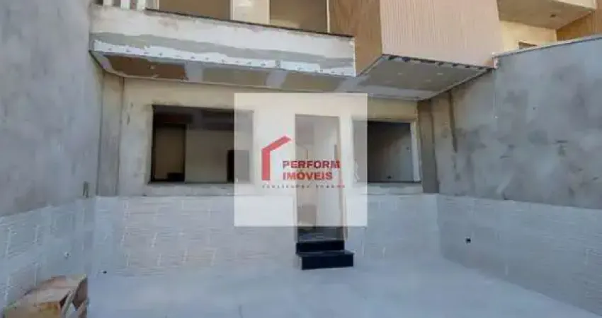Casa à venda em São Paulo-SP, Vila Ré: 2 quartos, 1 suíte, 1 sala, 2 banheiros, 2 vagas de garagem, 80m². Imperdível!