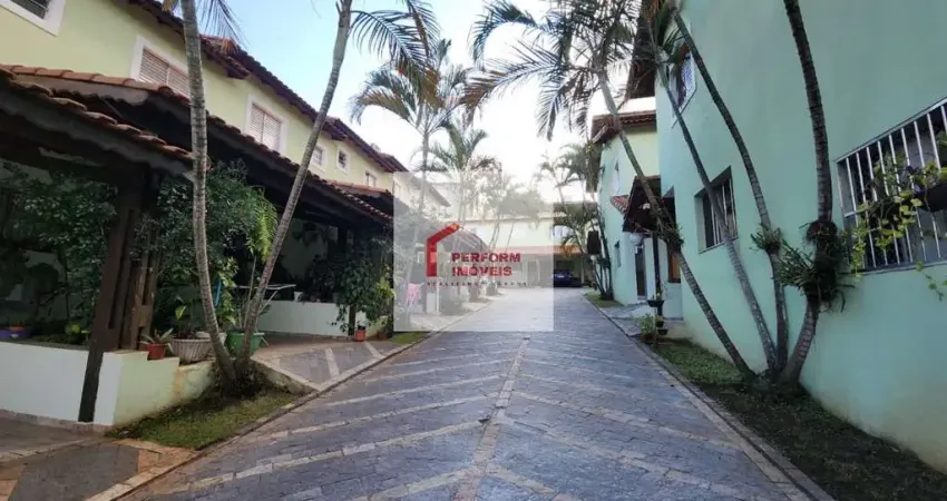 Casa em Condomínio à Venda em São Paulo-SP, Vila Carmosina: 2 Quartos, 1 Sala, 1 Vaga de Garagem, 60m².