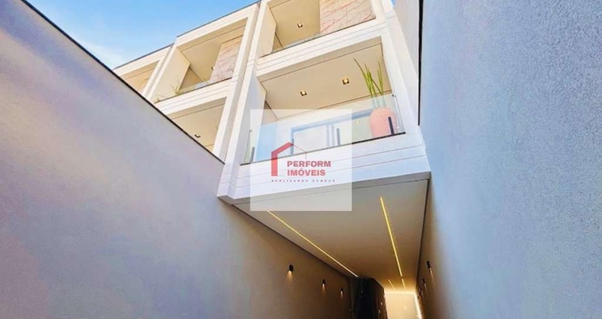 Espetacular Casa à Venda na Penha de França, São Paulo-SP: 3 Quartos, 3 Suítes, 1 Sala, 3 Banheiros, 3 Vagas, 220m²!