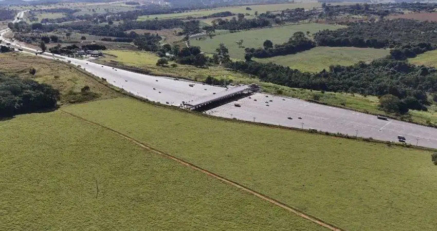 Área com mais de 216.000 m² à venda por R$ 6.500.000 na Zona Rural entre Terezópolis e Anápolis - GO