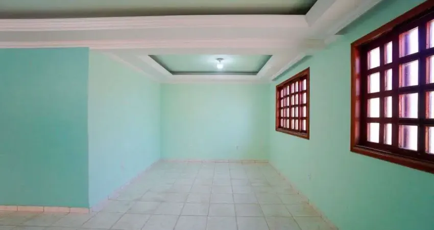 Casa de 226 m² com 03 quartos para alugar por r$ 3.500,00/mês no jardim europa em goiânia/go