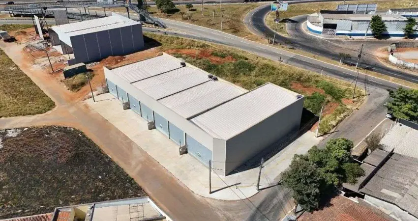 Galpão próximo a BR-153 e ao Terminal Araguaia para locação, de 240m² por R$ 5.000/mês no Setor Araguaia em Aparecida de Goiânia/GO