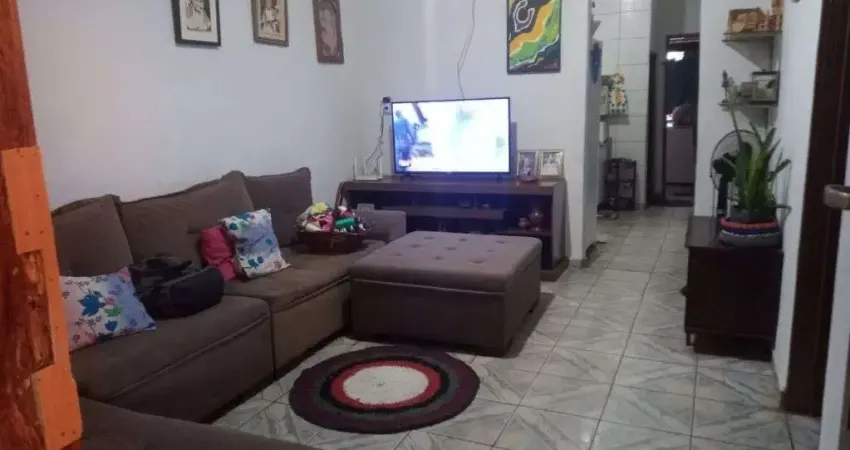 03 casas à venda com 212 m² ao total por R$ 250.000 no Sítios Santa Luzia - Aparecida de Goiânia/GO