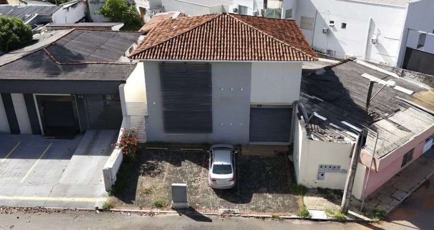 Sobrado comercial de 296 m² para alugar por R$ 10.000/mensais no Setor Sul - Goiânia